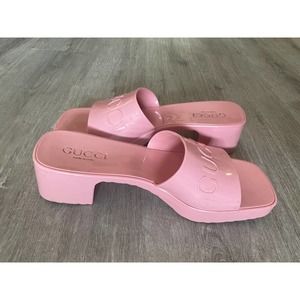 Gucci Classic Chic Y2K Heels Sandals Slip On in Pink Size 9